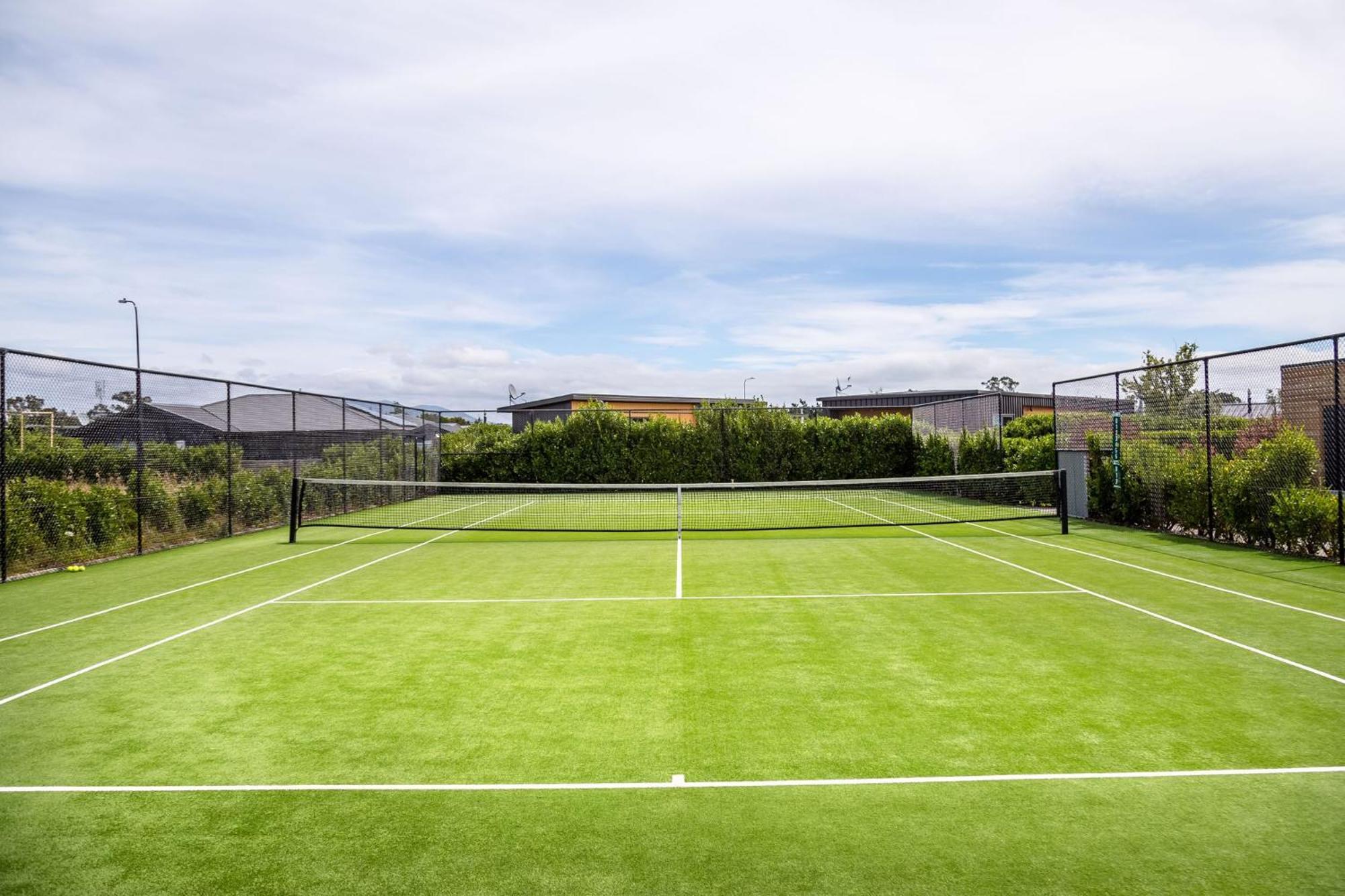 Regent Sanctuary - Martinborough Holiday Home Ngoại thất bức ảnh